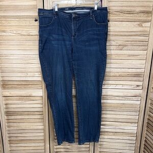 Lee Jeans Naturally Slimming Straight Leg Indigo Blue Denim Size 18W-M